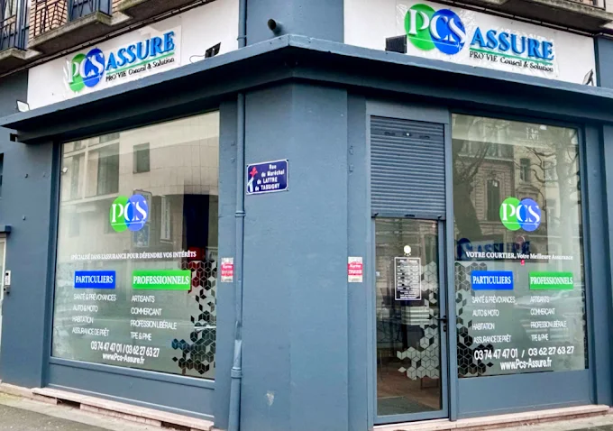 Vitrine de l'agence PCS Assure — Courtier en assurance à Lille